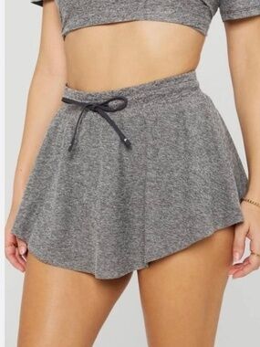 Fabletics Cloud Jersey Flounce Skirt Skort Gray Shorts Lined Pockets UPF  Sz 2XL